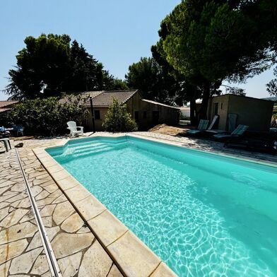 Maison 4 pièces 370000 €