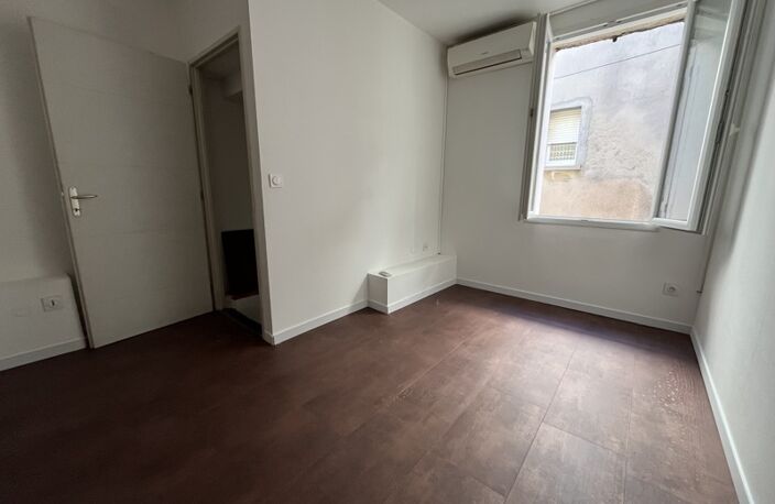 Maison de ville de 3 pièces principales — photo 3