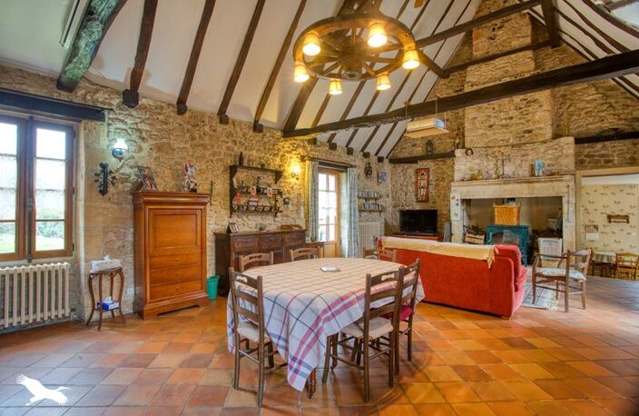 Maison en pierre de 12 pièces principales — photo 4