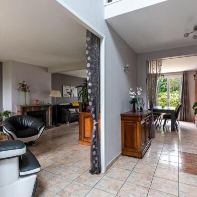 Maison 7 pièces 364320 €