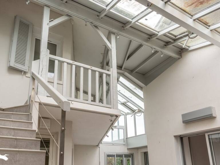 Maison de ville de 13 pièces principales — photo 1