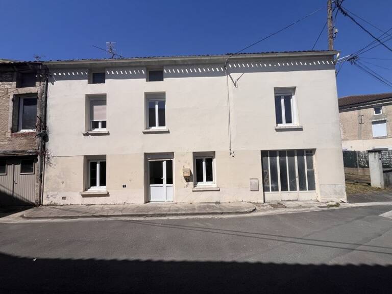 Maison de bourg de 5 pièces principales — photo 1