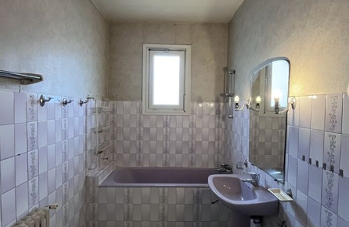 Maison de bourg de 5 pièces principales — photo 3
