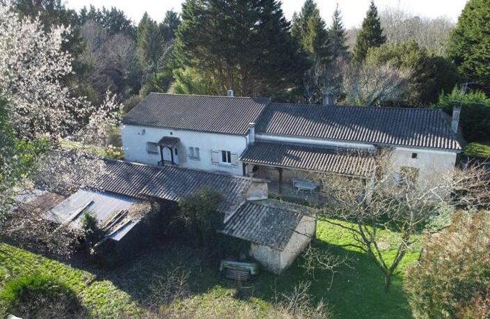 Maison en pierre de 9 pièces principales — photo 2