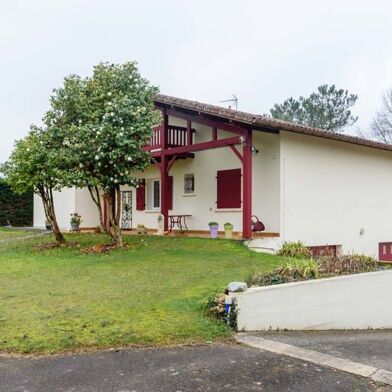 Maison 6 pièces 262400 €