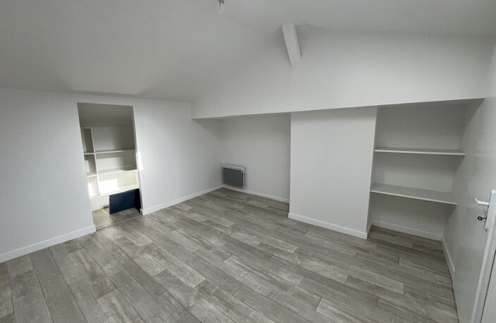 Maison de bourg de 3 pièces principales — photo 2
