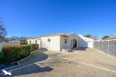 Maison 6 pièces 591555 €