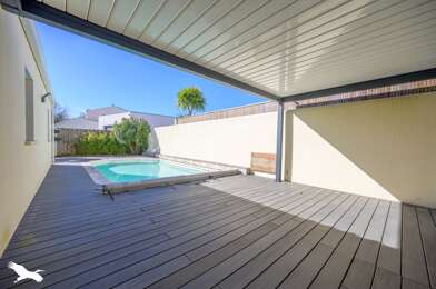 Maison 6 pièces 591555 €