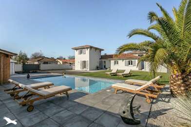 Maison 6 pièces 714288 €