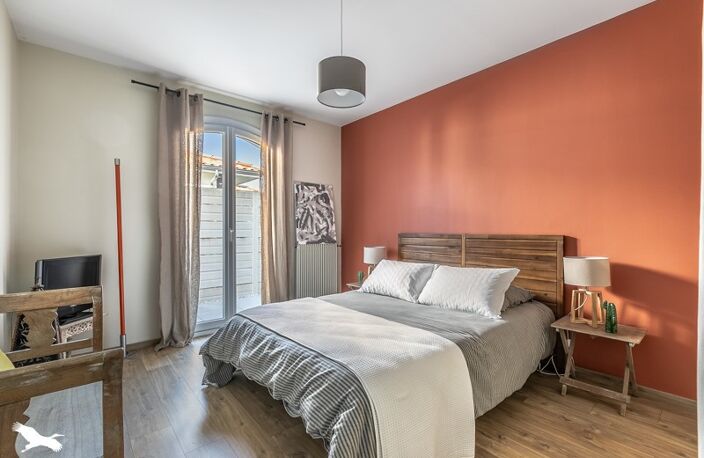 Contemporaine de 6 pièces principales — photo 3