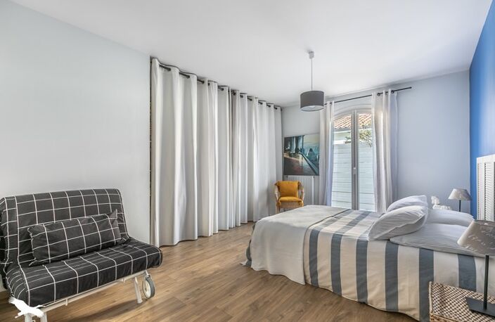 Contemporaine de 6 pièces principales — photo 5