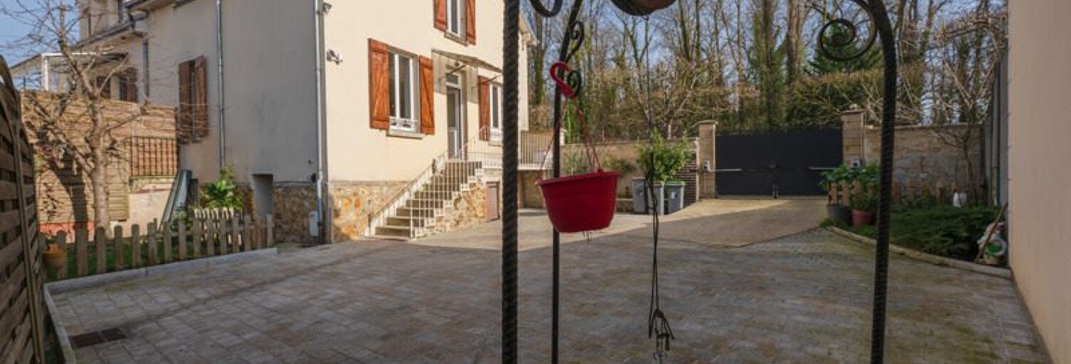 Maison 5 Pièces 88 m² à vendre à Méry-sur-Oise (95540)