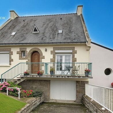 Maison 8 pièces 499900 €