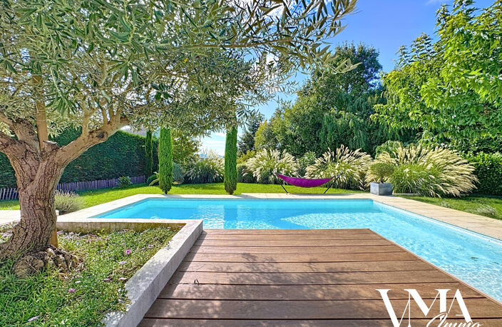 Maison de 175m2 avec piscine. — photo 2