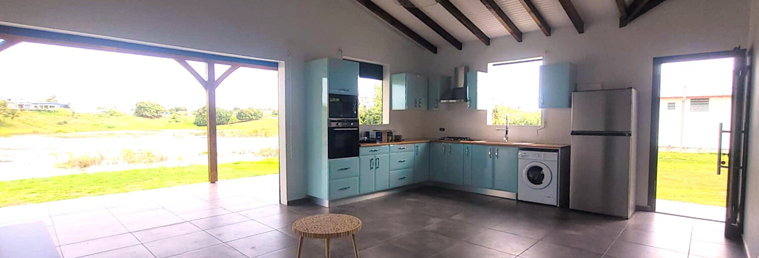 Maison 4 Pièces 79 m² à louer à Le Moule (97160)