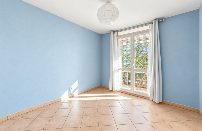 Un appartement lumineux, au calme, avec loggia plein Sud et sans vis-à-vis — photo 5