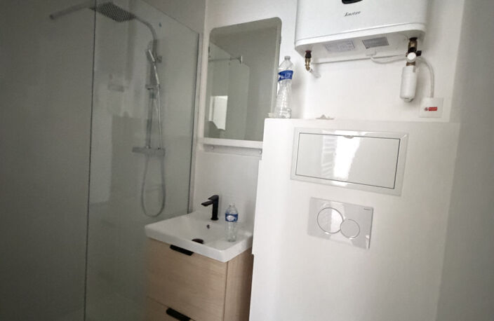 Local Commercial/professionnel 25 m2 — photo 3