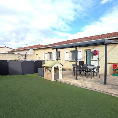 Maison 4 pièces 239000 €