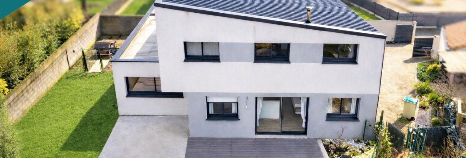 Maison 9 Pièces 196 m² à vendre à Montaigu-Vendée (85600)