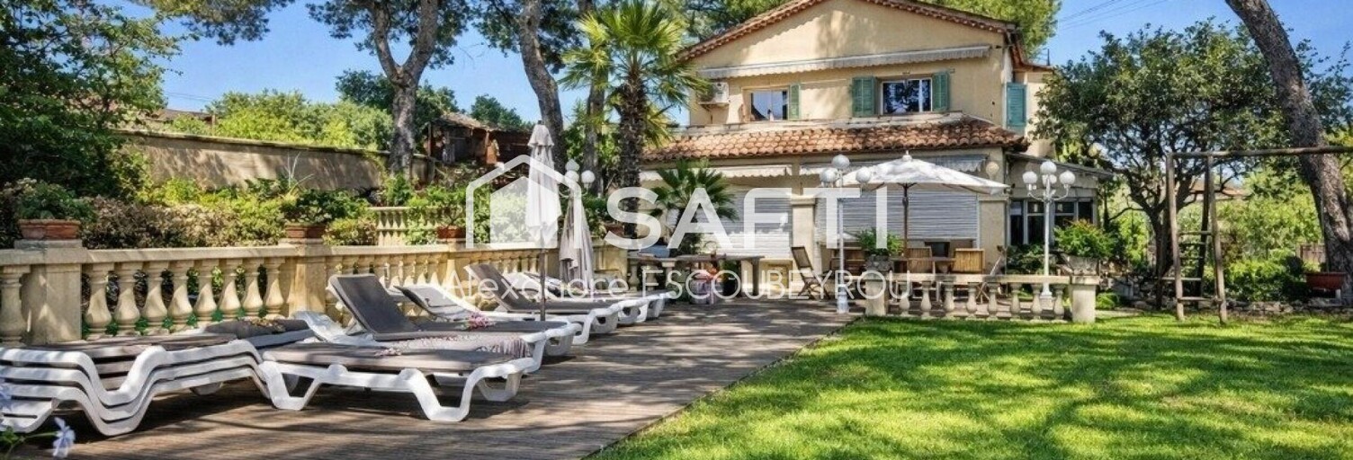 Maison 11 Pièces 270 m² à vendre à Bandol (83150)