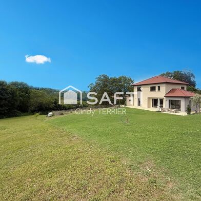 Maison 6 pièces 449000 €