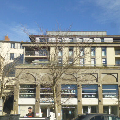 Appartement 3 pièces 588 €