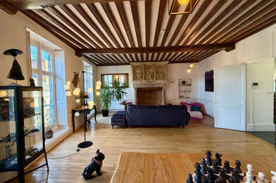 Appartement 4 pièces 353600 €