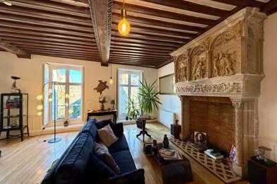 Appartement 4 pièces 353600 €