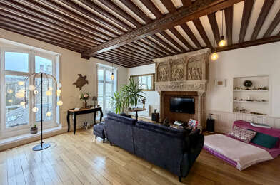 Appartement 4 pièces 353600 €