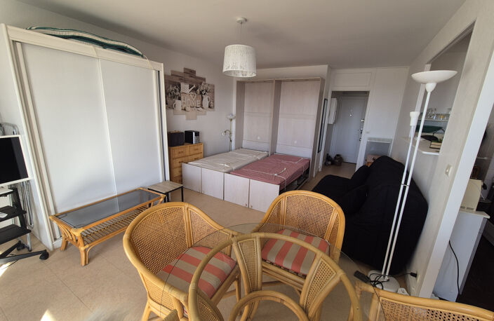 ROYAN — photo 4