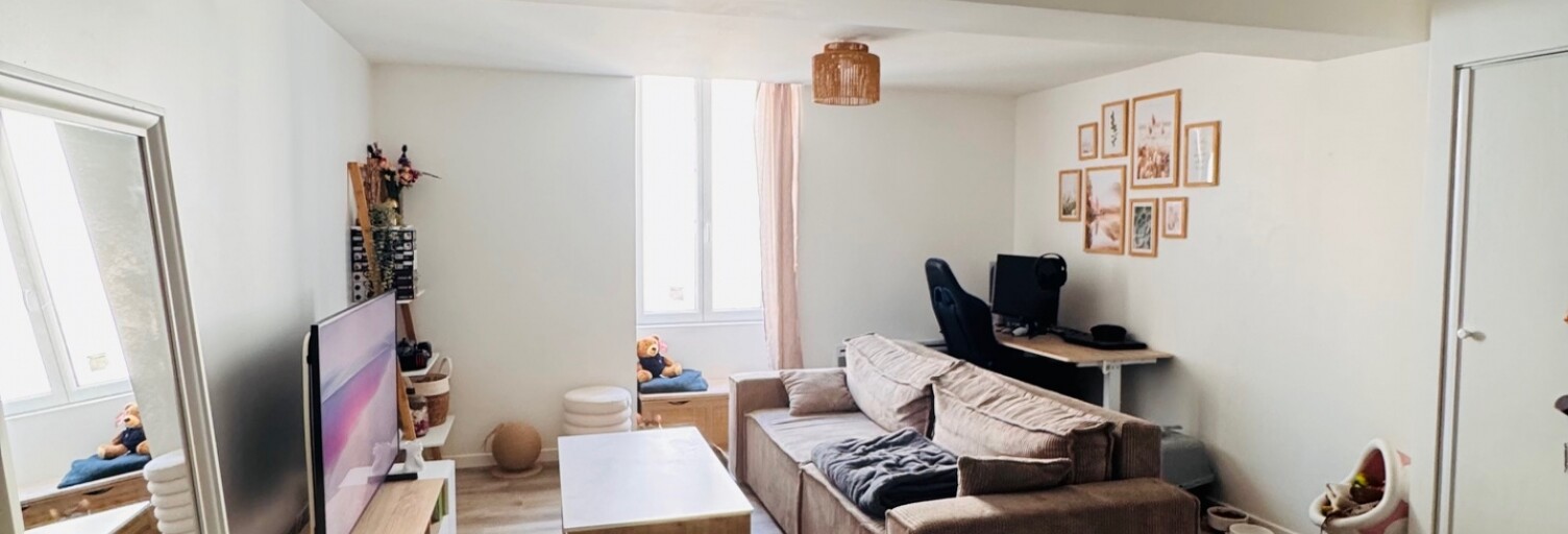 Appartement 2 Pièces 41 m² à vendre à Bourg (33710)