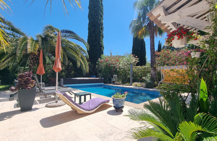 FREJUS LIMITE SAINT-RAPHAEL VILLA D'EXCEPTION  DE 260M2 — photo 3