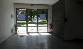 Commerce  93 m² à louer à Lourdes (65100)