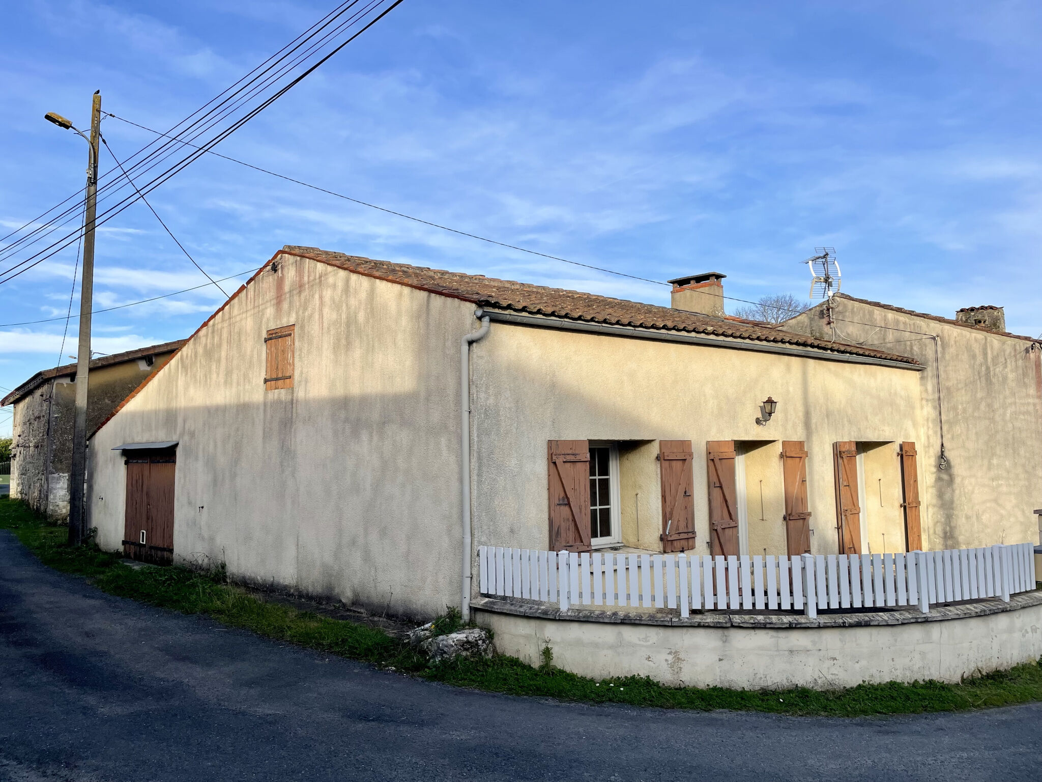 Villa / Maison  T3 à vendre Saint-Savinien 17350
