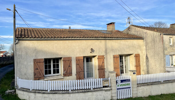 Villa / Maison 3 pièces  à vendre Saint-Savinien 17350