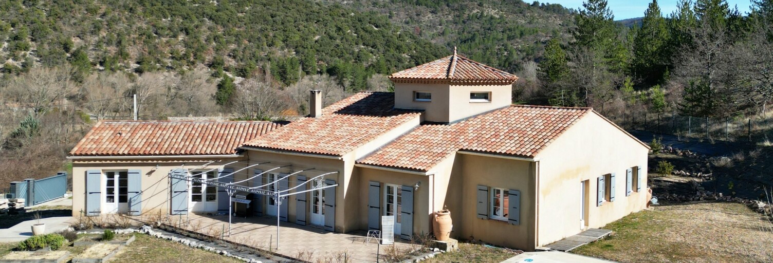 Maison 7 Pièces 266 m² à vendre à Savoillan (84390)