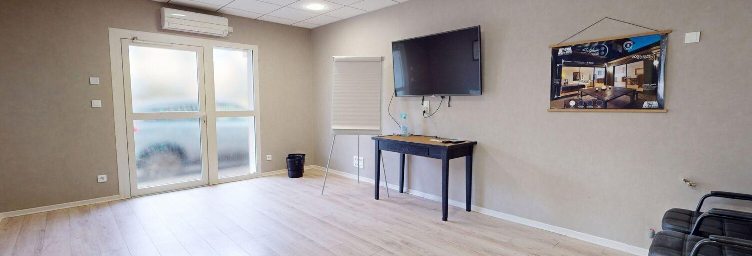 Commerce  75 m² à vendre à Riom (63200)