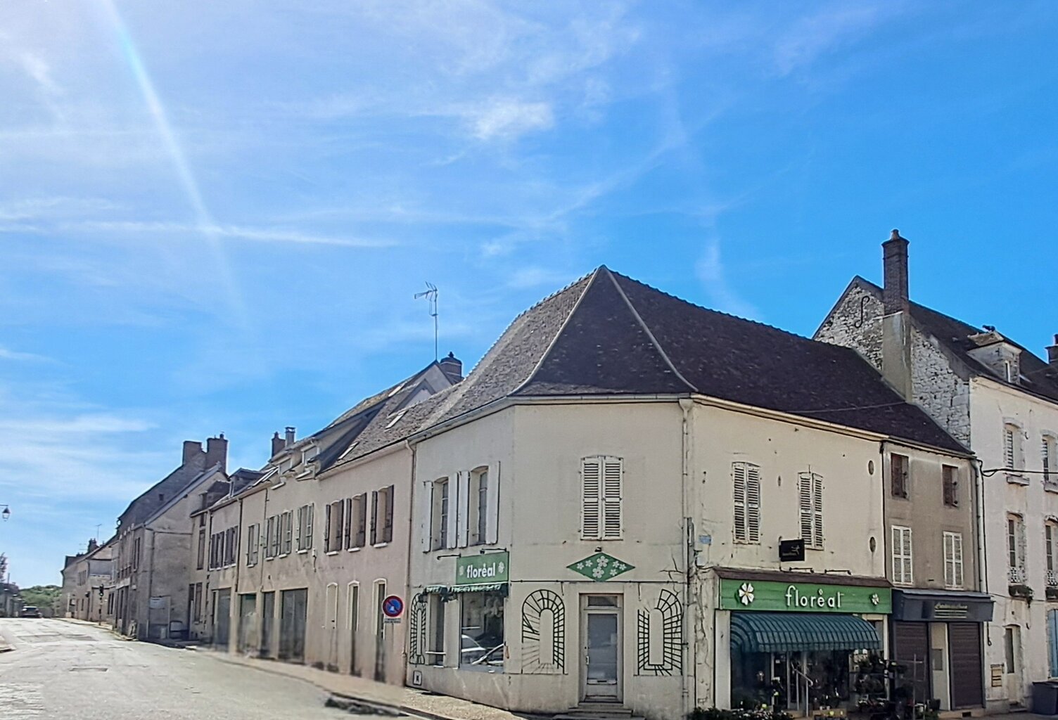 Vente Immeuble 124 m&sup2; — photo 1