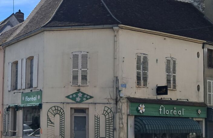 Vente Immeuble 124 m&sup2; — photo 2