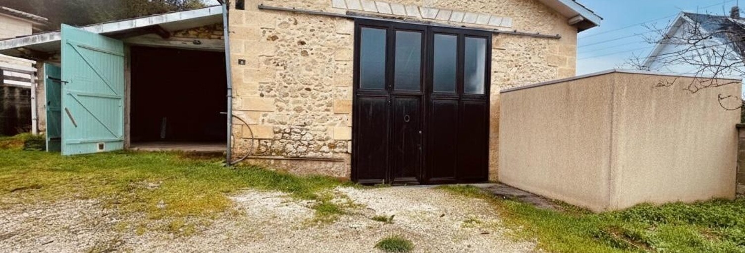 Immeuble  144 m² à vendre à Carignan-de-Bordeaux (33360)