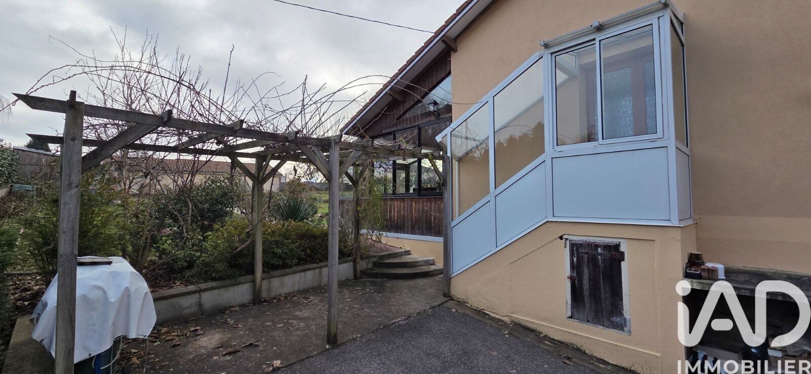 Vente Maison/villa 7 pièces - Photo 2