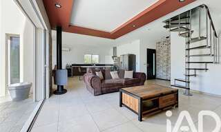 Maison 7 Pièces 198 m² à vendre à Rochefort-du-Gard (30650)