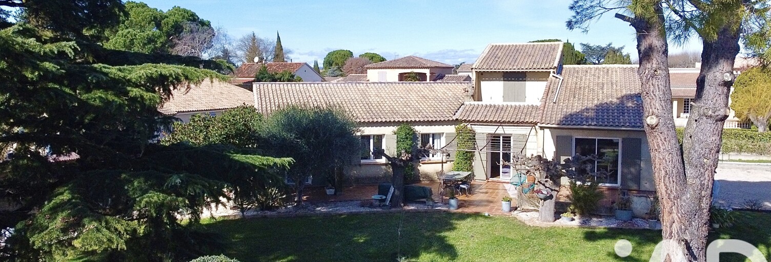 Maison 7 Pièces 158 m² à vendre à Lapalud (84840)