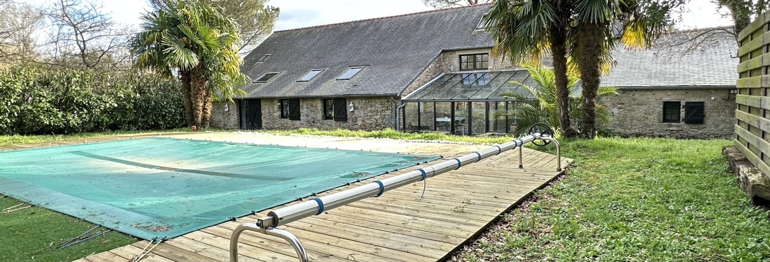 Maison 10 Pièces 256 m² à vendre à Saint-Étienne-de-Montluc (44360)