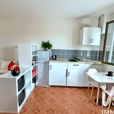 Appartement 1 pièces 90000 €