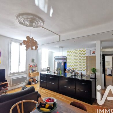 Appartement 6 pièces 242000 €