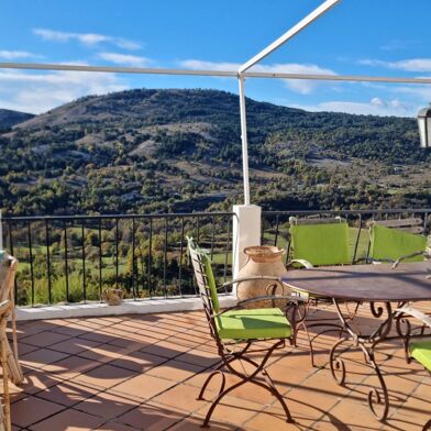 Maison 15 pièces 649000 €