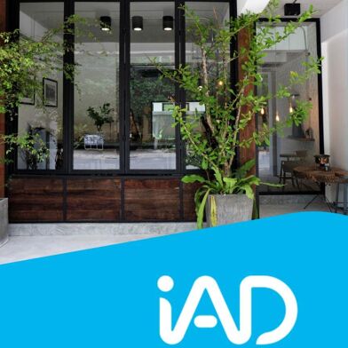 Commerce  253000 €