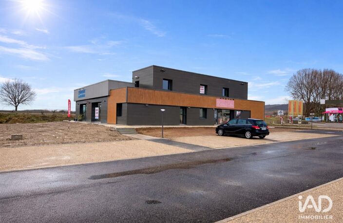 Location Boutique/Local commercial 100 m&sup2; — photo 2