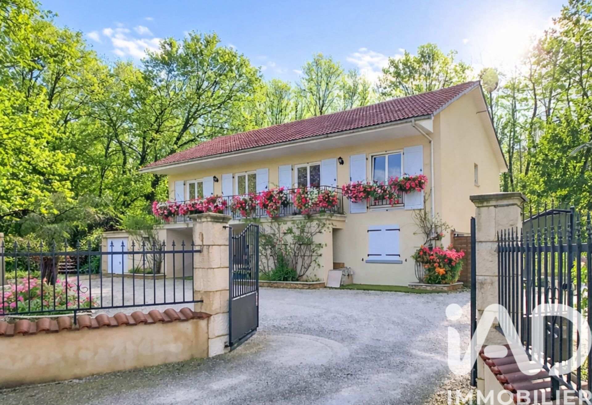 Vente Maison/villa 7 pièces - Photo 2